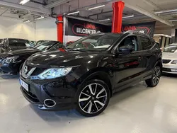 Svart Begagnad 2016 Nissan Qashqai SUV | 149 900 kr (Marknadspris)