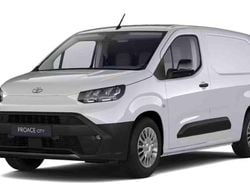 Vit Begagnad 2024 Toyota Proace City Van | 289 900 kr
