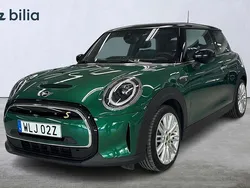 Grön Begagnad 2023 Mini Cooper Halvkombi | 254 900 kr (Lite dyr)