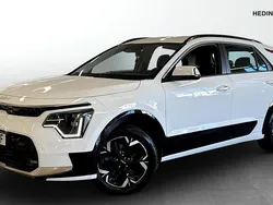Vit (white) Begagnad 2022 Kia e-Niro 2 SUV | 309 900 kr (Dyr)
