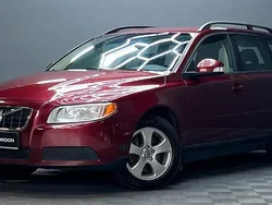 Röd Begagnad 2009 Volvo V70 Kombi | 49 900 kr (Bra pris)