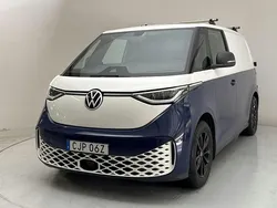 Vit Begagnad 2023 VW ID. Buzz Van | 449 000 kr