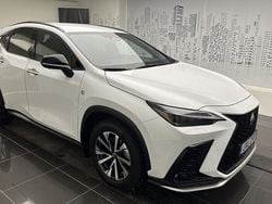 Vit Begagnad 2023 Lexus NX450h+ Sport Line SUV | 599 000 kr (Bra pris)