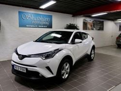 Vit Begagnad 2019 Toyota C-HR Active SUV | 179 000 kr (Bra pris)