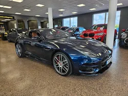 Mörkblå (blå) Begagnad 2019 Jaguar F-Type R Sportkupé | 749 900 kr
