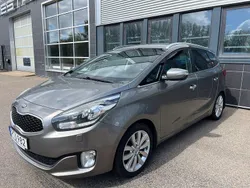 Grå Begagnad 2015 Kia Carens Minibuss | 69 900 kr (Marknadspris)