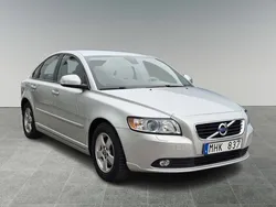 Ljusgrå (grå) Begagnad 2012 Volvo S40 Momentum Sedan | 89 900 kr (Lite dyr)