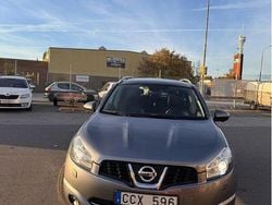 Grå Begagnad 2012 Nissan Qashqai +2 SUV | 90 000 kr (Marknadspris)