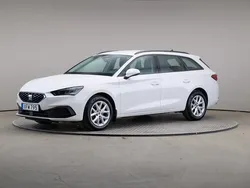 Vit Begagnad 2022 Seat Leon Style Kombi | 209 000 kr (Marknadspris)