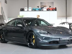 Grå Begagnad 2020 Porsche Taycan 4S Sedan | 649 000 kr (Bra pris)