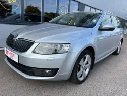 Silver (blå) Begagnad 2015 Skoda Octavia Elegance Kombi | 74 999 kr (Bra pris)
