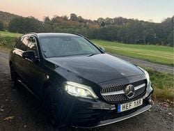 Svart Begagnad 2020 Mercedes C300 AMG Kombi | 295 000 kr (Bra pris)
