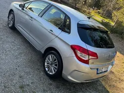 Silver Begagnad 2012 Citroën C4 Halvkombi | 67 900 kr (Marknadspris)