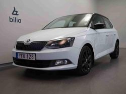 Vit Begagnad 2017 Skoda Fabia Halvkombi | 99 500 kr (Lite dyr)