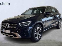 Blå Begagnad 2021 Mercedes GLC220 SUV | 374 900 kr