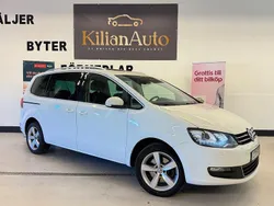 Vit Begagnad 2015 VW Sharan Minibuss | 159 900 kr (Marknadspris)
