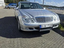 Silver Begagnad 2003 Mercedes E240 Sedan | 49 999 kr (Lite dyr)