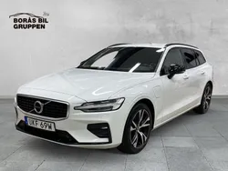 Vit Begagnad 2020 Volvo V60 R-Design Kombi | 339 000 kr (Marknadspris)