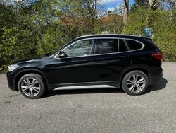 Svart Begagnad 2017 BMW X1 xLine SUV | 145 000 kr (Superpris)