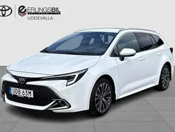 Vit Begagnad 2024 Toyota Corolla Style Kombi | 359 900 kr (Dyr)