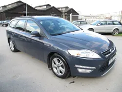 Grå Begagnad 2014 Ford Mondeo Sport Kombi | 74 500 kr (Marknadspris)