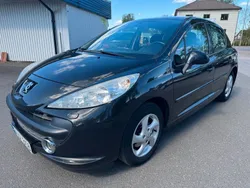 Svart Begagnad 2008 Peugeot 207 Halvkombi | 32 500 kr (Marknadspris)