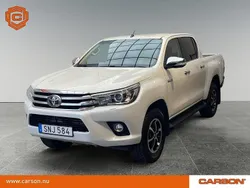 Vit Begagnad 2016 Toyota HiLux Pickup | 329 900 kr (Lite dyr)