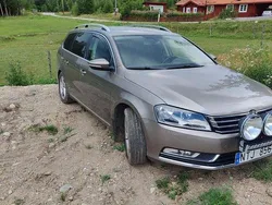 Brun Begagnad 2011 VW Passat Kombi | 30 000 kr (Bra pris)