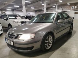 Ljusgrå Begagnad 2003 Saab 9-3 Linear Sedan | 29 900 kr (Marknadspris)