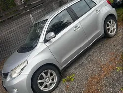 Silver Begagnad 2009 Toyota Urban Cruiser SUV | 23 999 kr (Marknadspris)