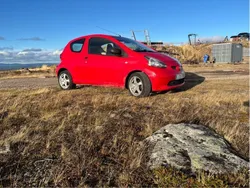 Röd Begagnad 2008 Toyota Aygo Halvkombi | 24 000 kr (Marknadspris)