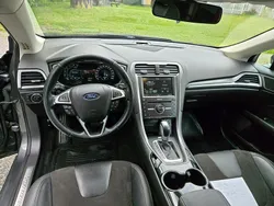 Grå Begagnad 2016 Ford Mondeo Business Edition Halvkombi | 160 000 kr (Marknadspris)
