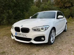 Vit Begagnad 2016 BMW 120 M Sport Halvkombi | 124 900 kr (Dyr)