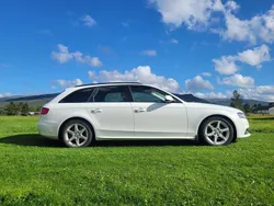 Vit Begagnad 2011 Audi A4 Kombi | 55 000 kr (Marknadspris)