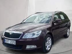 Mörkröd Begagnad 2010 Skoda Octavia Sedan | 60 000 kr
