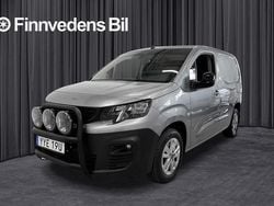 Grå Begagnad 2022 Peugeot Partner Minibuss | 199 000 kr (Marknadspris)
