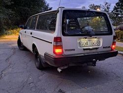 Begagnad 1992 Volvo 240 Kombi | 25 000 kr