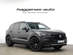 Svart Begagnad 2018 VW Touareg SE SUV | 549 000 kr (Dyr)