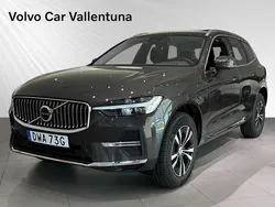 Grå Ny 2024 Volvo XC60 Core SUV | 572 100 kr (Marknadspris)
