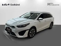 Vit Begagnad 2022 Kia Ceed Sportswagon Advance Kombi | 239 000 kr (Marknadspris)