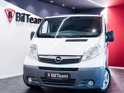 Vit Begagnad 2012 Opel Vivaro Van | 69 900 kr (Lite dyr)