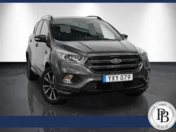 Grå Begagnad 2017 Ford Kuga ST-Line SUV | 174 900 kr (Marknadspris)