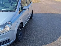 Grå Begagnad 2007 Opel Zafira Minibuss | 30 000 kr (Superpris)