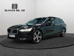 Svart Begagnad 2019 Volvo V60 R-Design Kombi | 249 400 kr (Marknadspris)