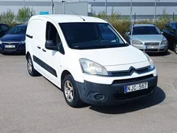 Vit Begagnad 2013 Citroën Berlingo Minibuss | 34 900 kr (Superpris)