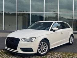 Vit Begagnad 2014 Audi A3 Sportback Attraction Halvkombi | 79 900 kr (Marknadspris)