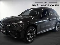 Grå Begagnad 2022 Mercedes GLC300e AMG line SUV | 739 000 kr (Dyr)