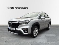 Grå Ny 2025 Suzuki SX4 S-Cross SUV | 331 800 kr (Marknadspris)
