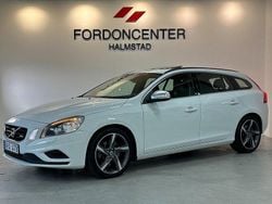 Vit Begagnad 2013 Volvo V60 R-Design Kombi | 129 900 kr (Marknadspris)