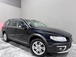 Svart Begagnad 2014 Volvo XC70 Summum SUV | 179 900 kr (Marknadspris)